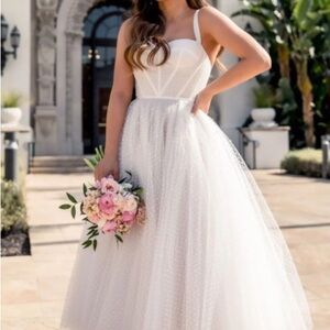 NWT White Bridal Dress A-Line Sweetheart Tea Length Dress